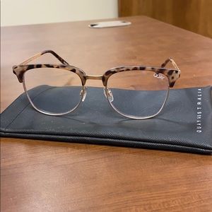 Quay Australia Evasive Blue Light Block glasses